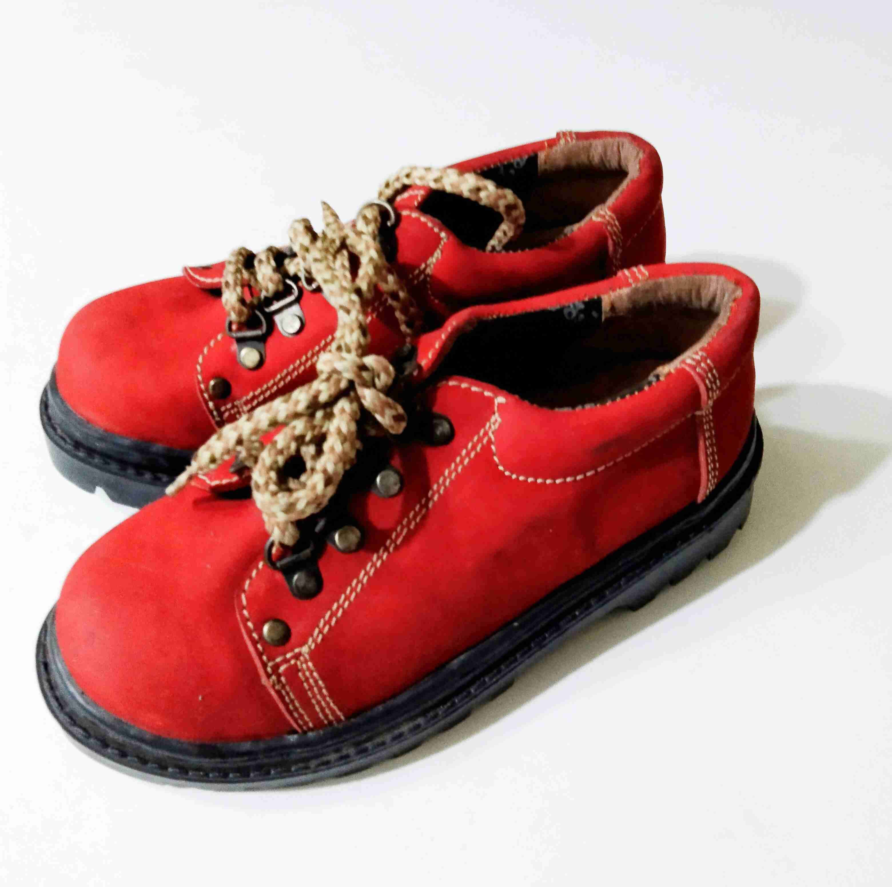 Zapatos de cuero de niña N 34 - miniatura 4