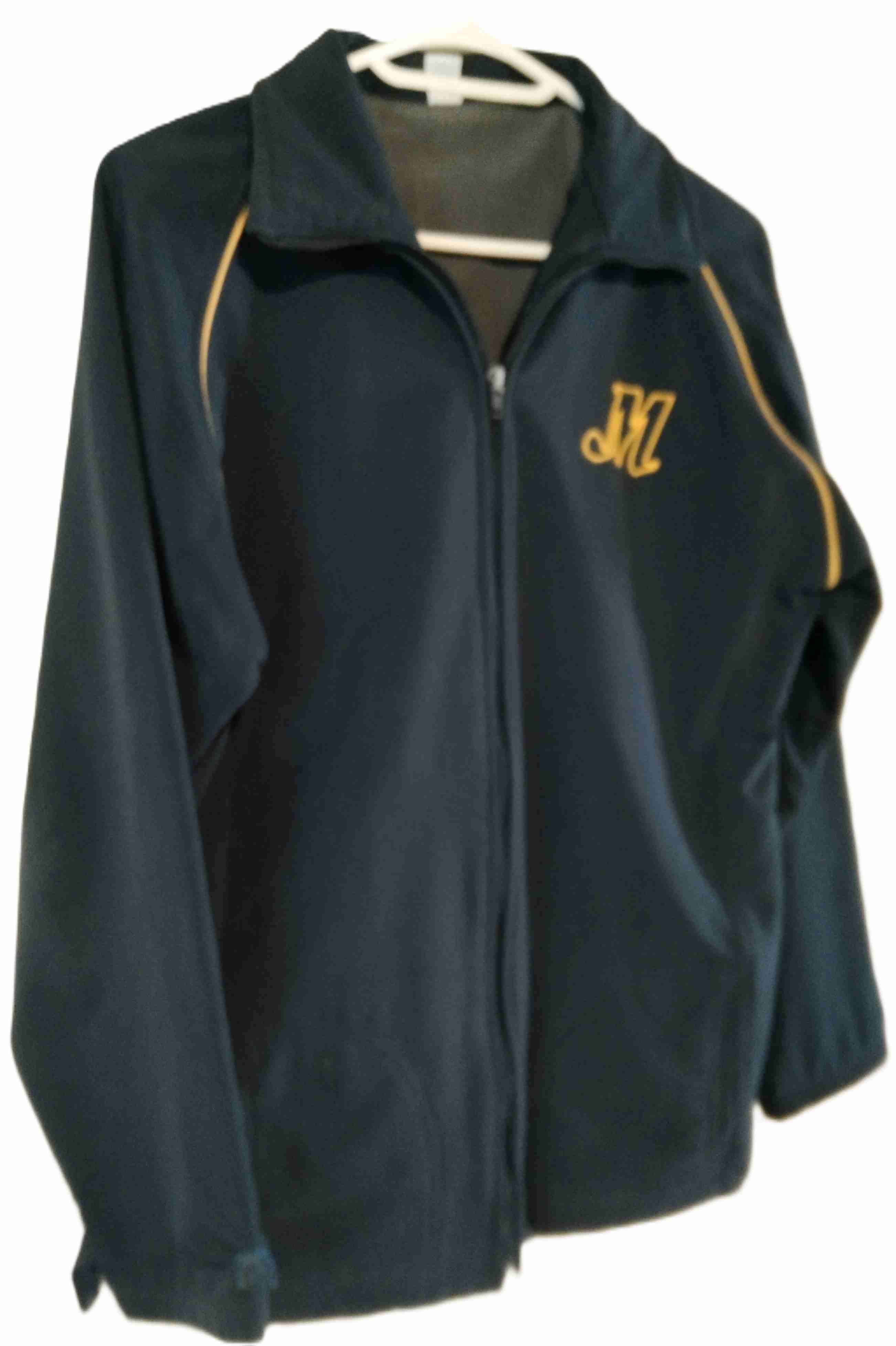 Chaquetas deportivas azul y rosa talla 12 y 14 - miniatura 2