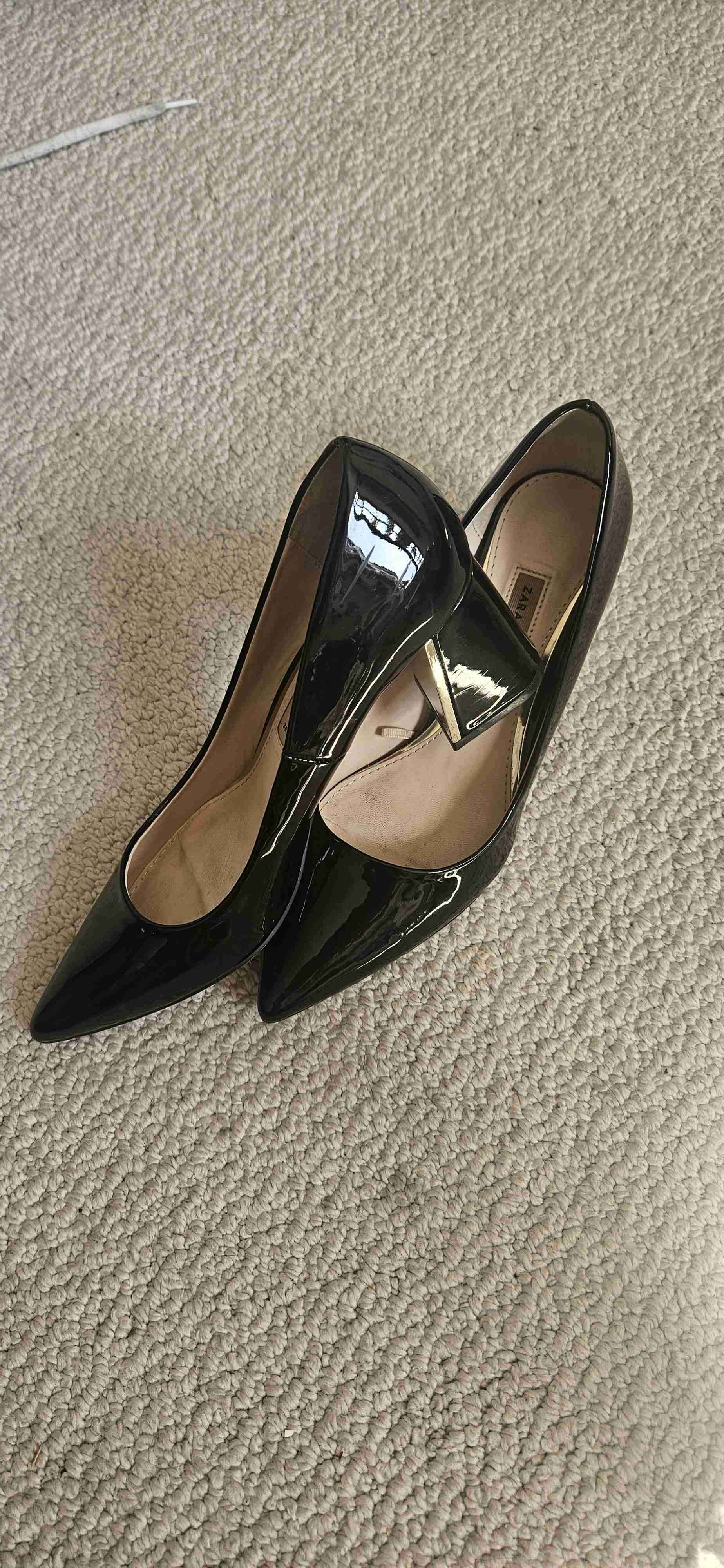 Zapatos charol negro zara - miniatura 3