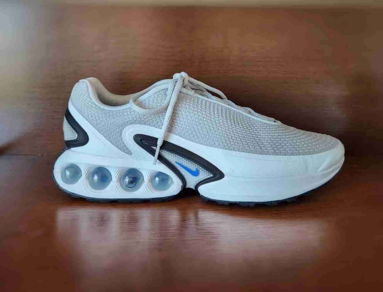 Zapatillas Nike Air Max Dn grises - miniatura 4